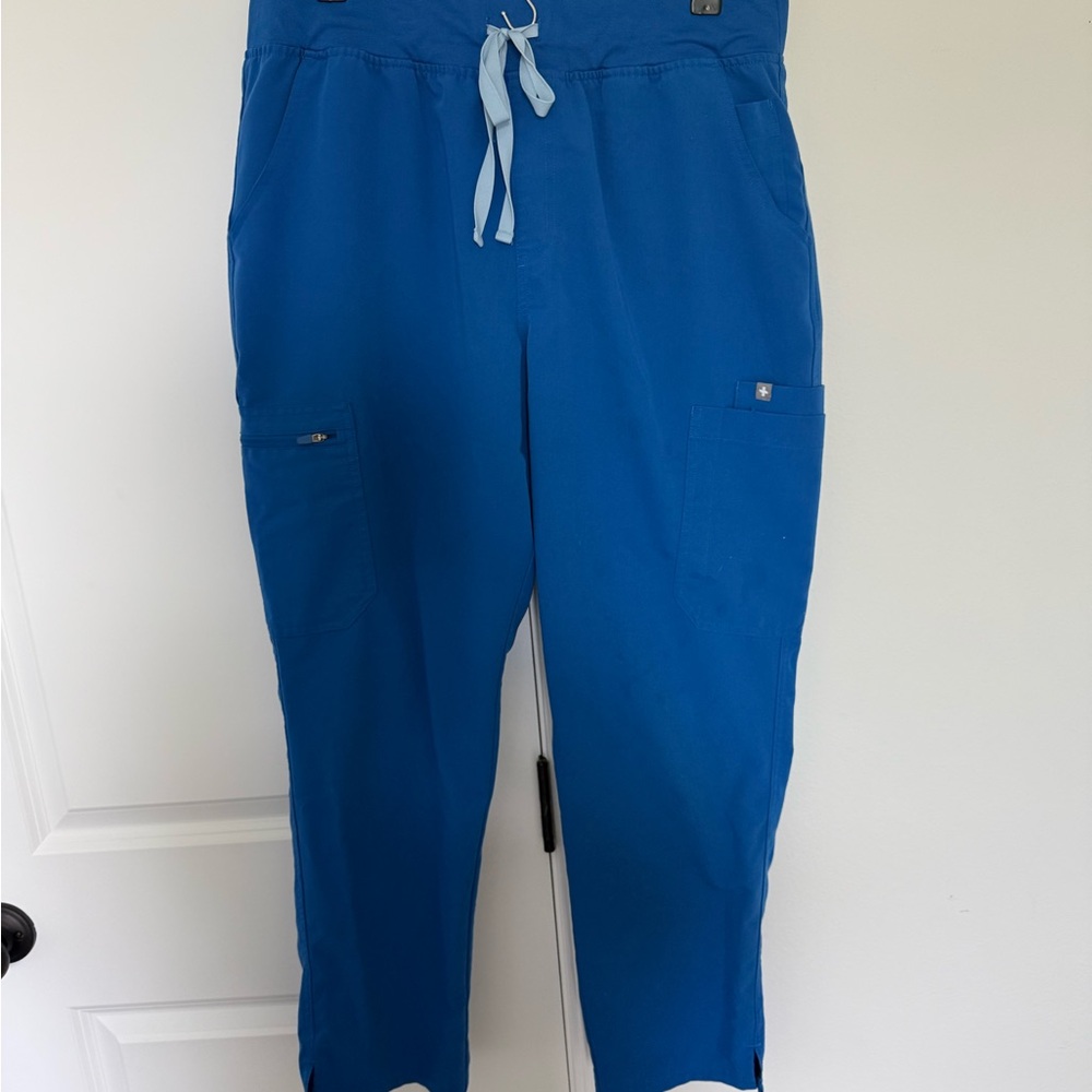 Figs High waisted yola skinny scrub pants